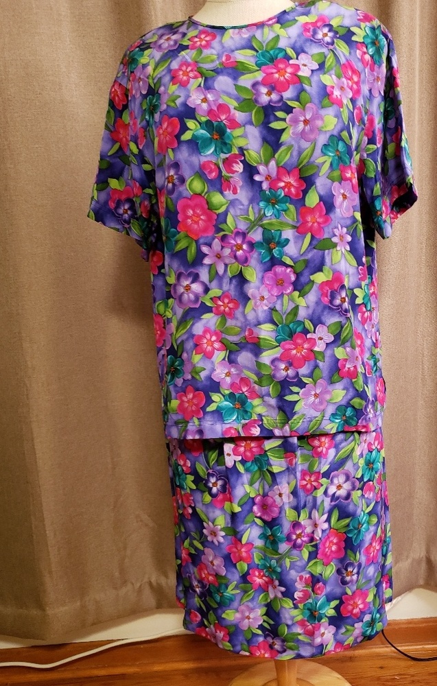 Liz Claiborne Skirt Set